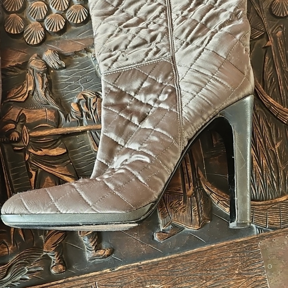 Miu Miu Quilted Gray Heeled Boots - Picture 2 of 7